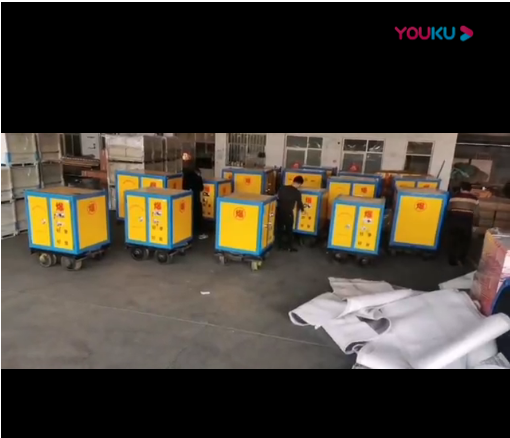 一批礦用軌道炸藥運(yùn)輸車發(fā)貨了 感謝礦務(wù)局領(lǐng)導(dǎo)們的支持與厚愛~！我們繼續(xù)努力~！